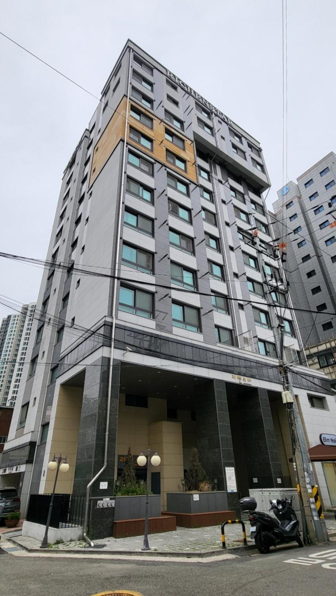 Apartment Cozy Spacious House